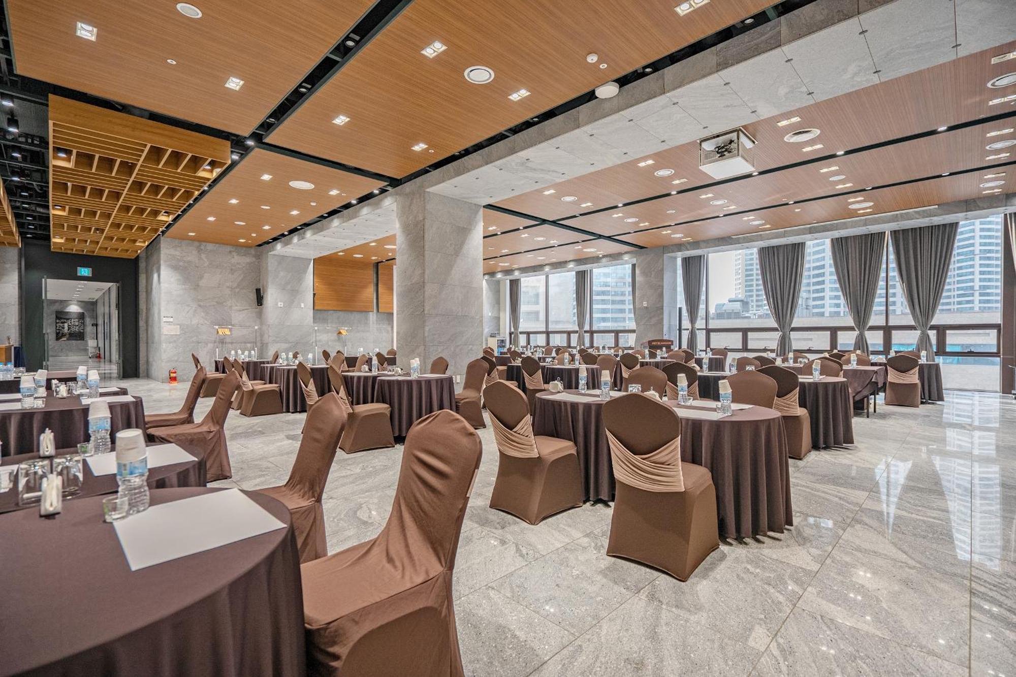 Gloucester Hotel Cheongju Zewnętrze zdjęcie
