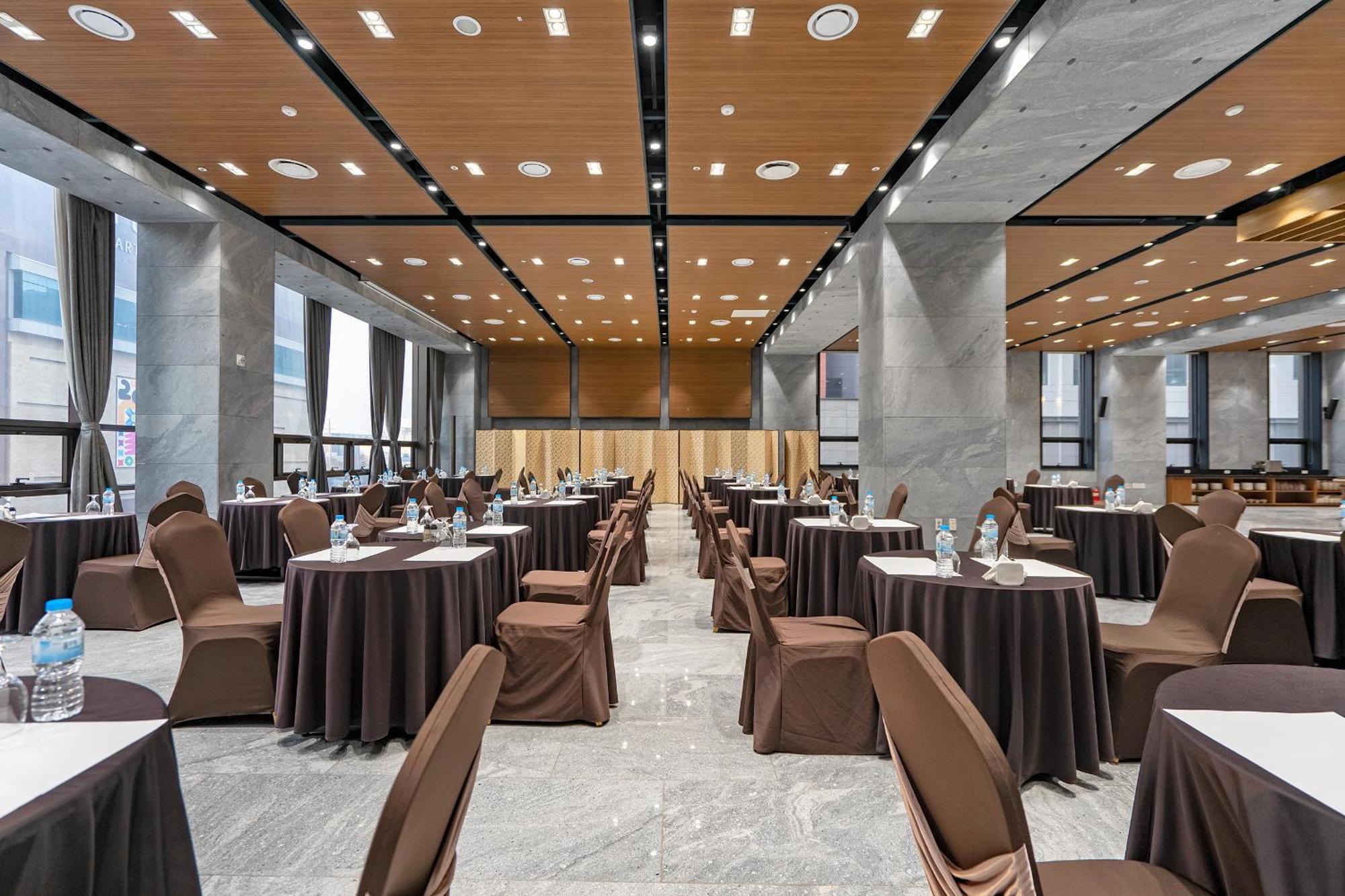 Gloucester Hotel Cheongju Zewnętrze zdjęcie